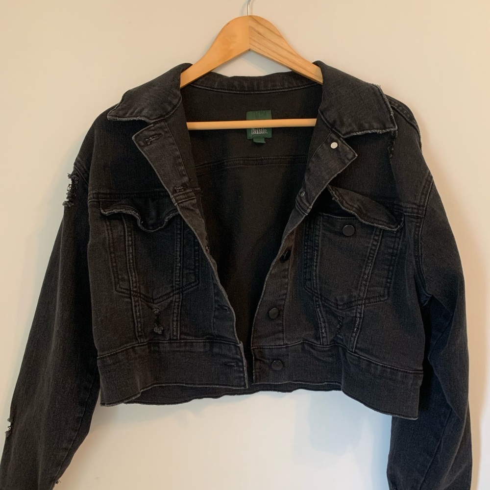 Wild Fable Black Cropped Denim Jacket, Size Medium